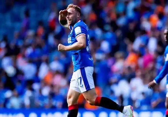 赛地聚焦——欧联窗口期热度飙升，那不勒斯篮板制胜，气氛紧张，资深球员宣示担当的简单介绍