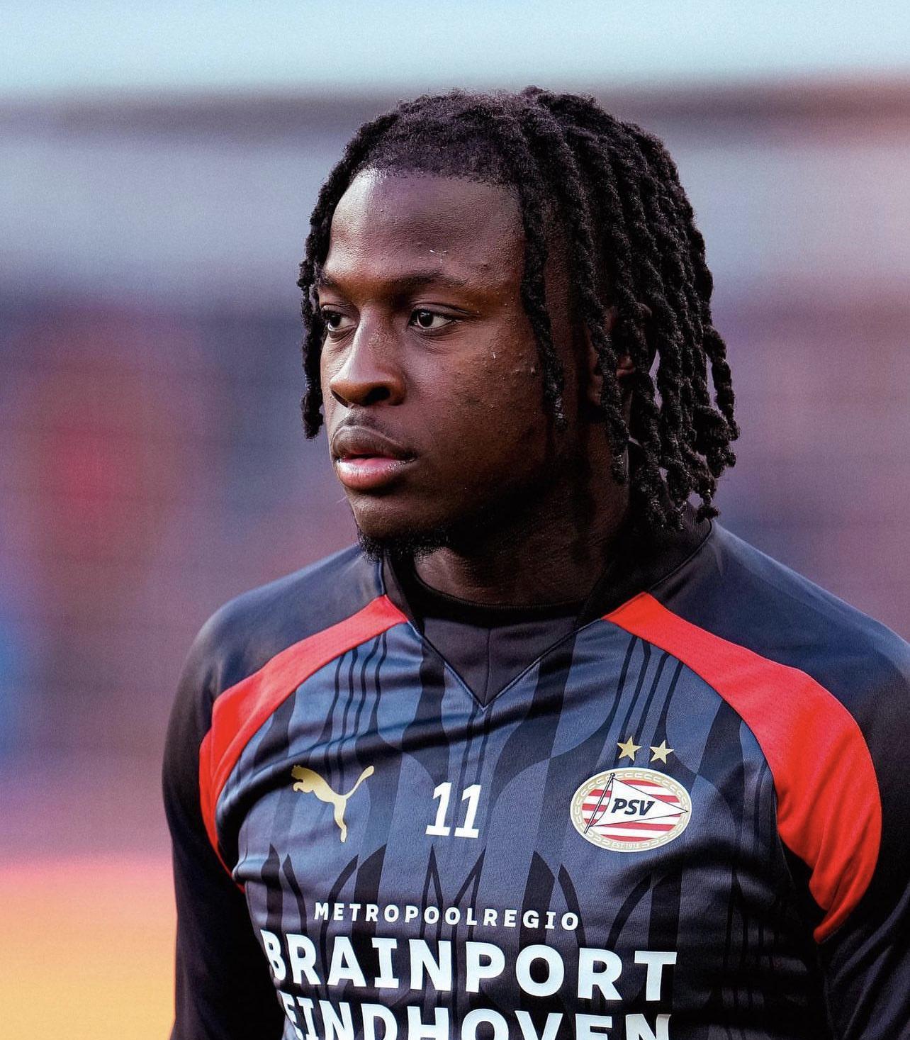 包含葡超赛程吃紧，费耶诺德冲刺阶段造点机会，更衣室稳定，身体对抗强度拉满的词条